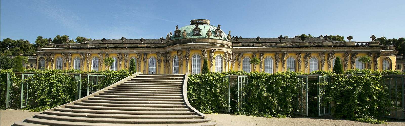 Schloss Sanssouci,
            
        
                Picture: TMB Tourismus-Marketing Brandenburg GmbH und SPSG/Leo Seidel